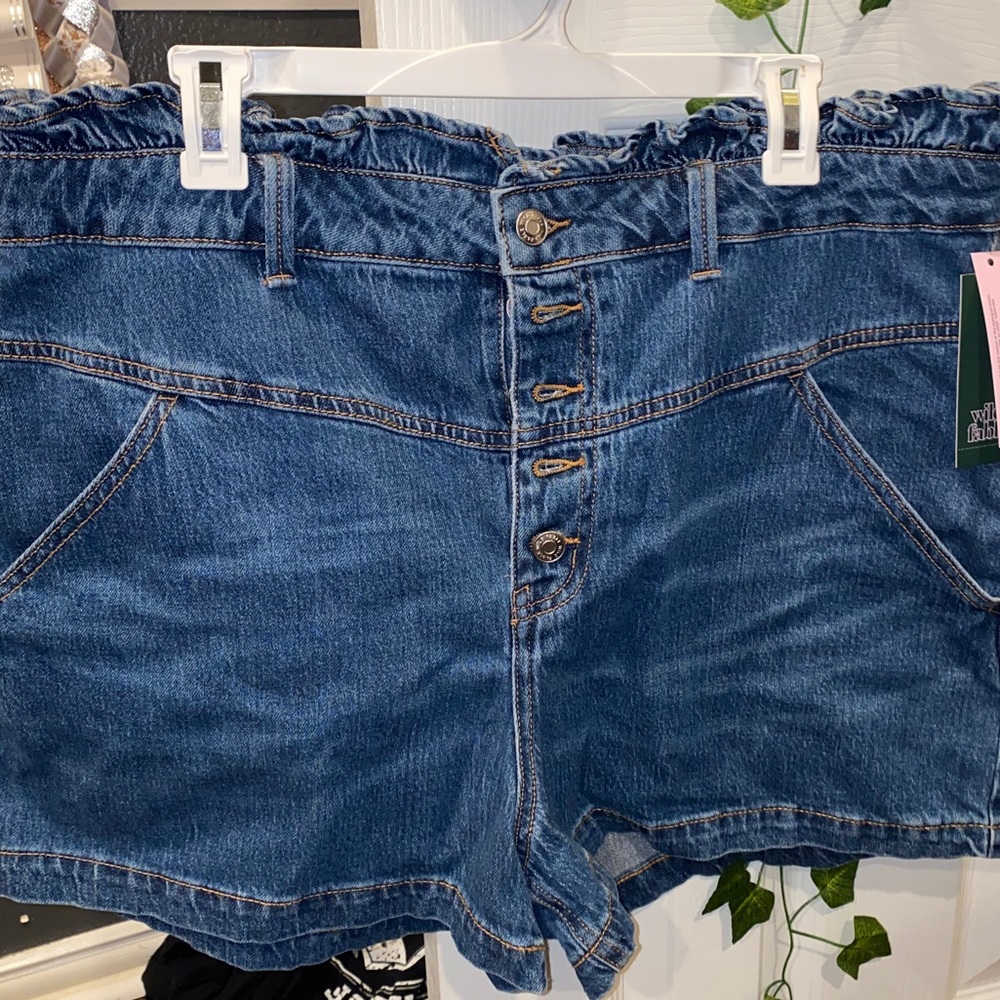 high waisted jean shorts